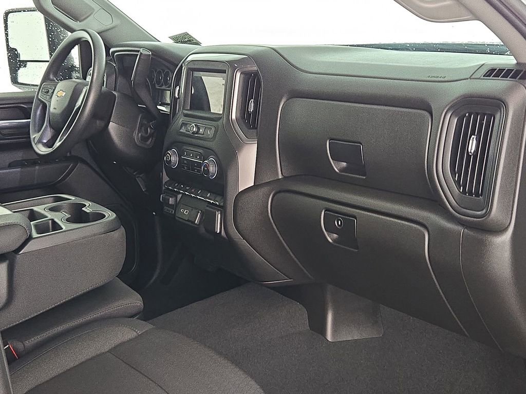 Used 2026 Chevrolet Silverado 2500 Custom w/ Custom Value Package image 34