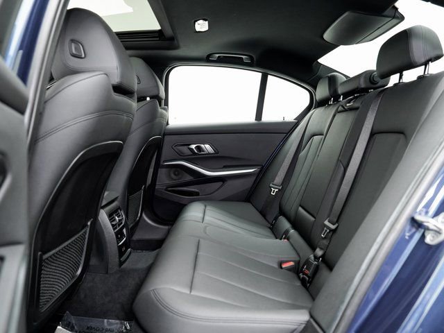 Used 2021 BMW 330e xDrive image 23