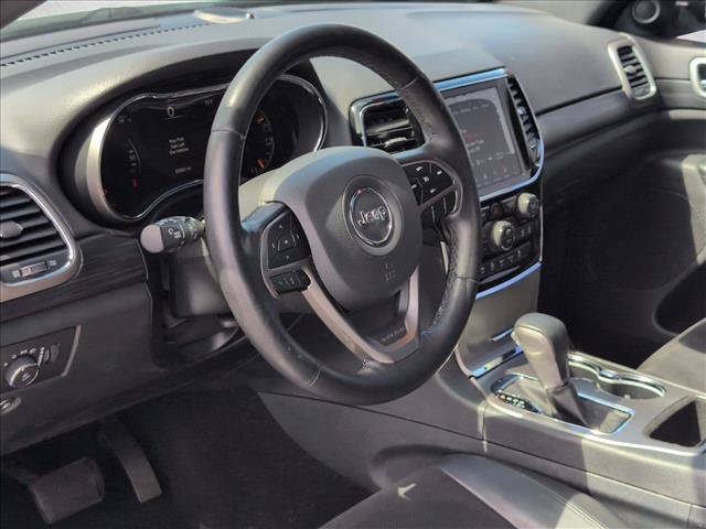 Used 2019 Jeep Grand Cherokee Altitude AWD/4WD image 10