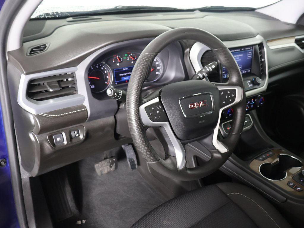 Used 2023 GMC Acadia SLE w/ Driver Convenience Package image 28