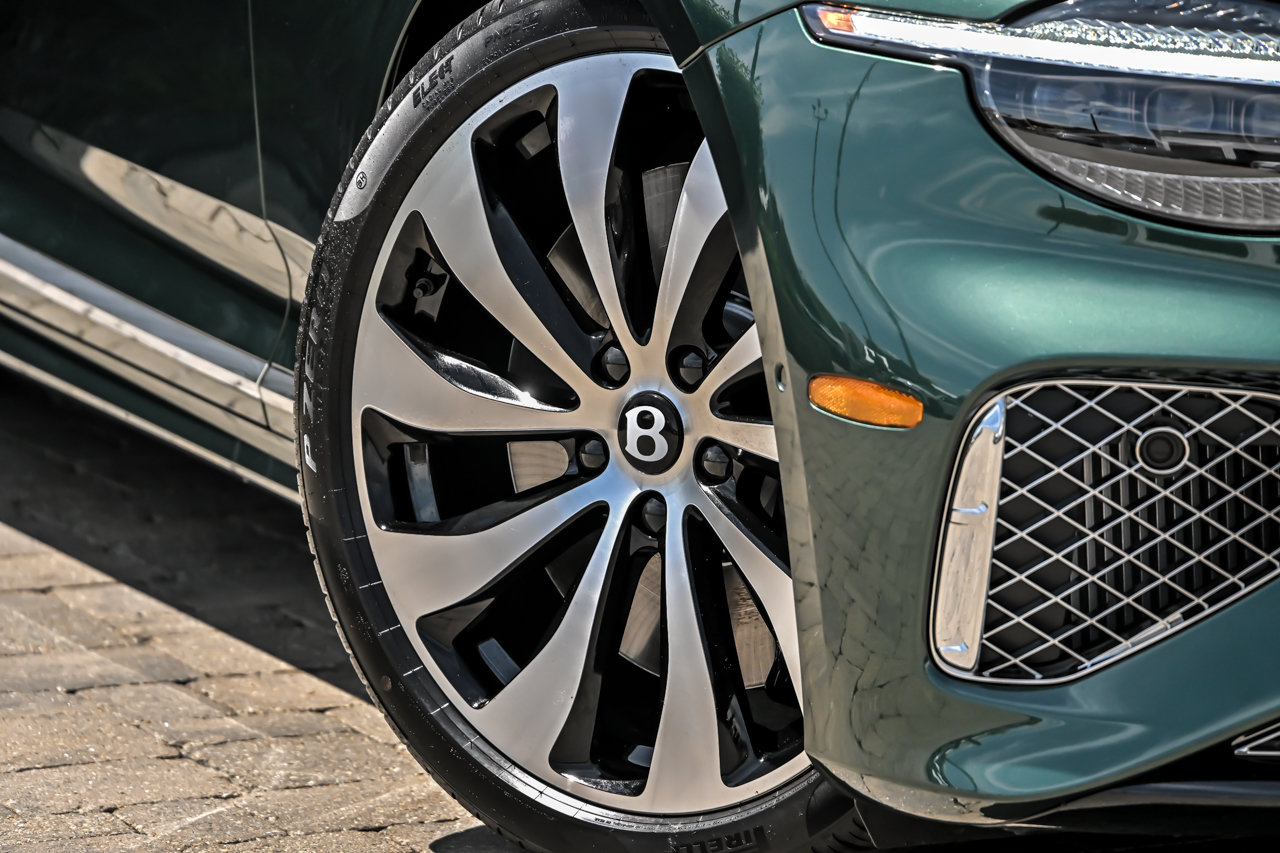 New 2026 Bentley Continental GT Azure AWD/4WD image 3