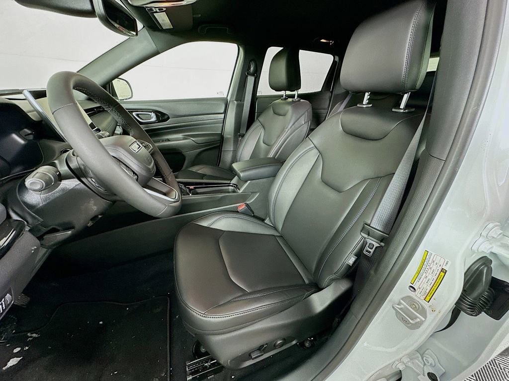 New 2026 Jeep Compass Limited AWD/4WD image 27