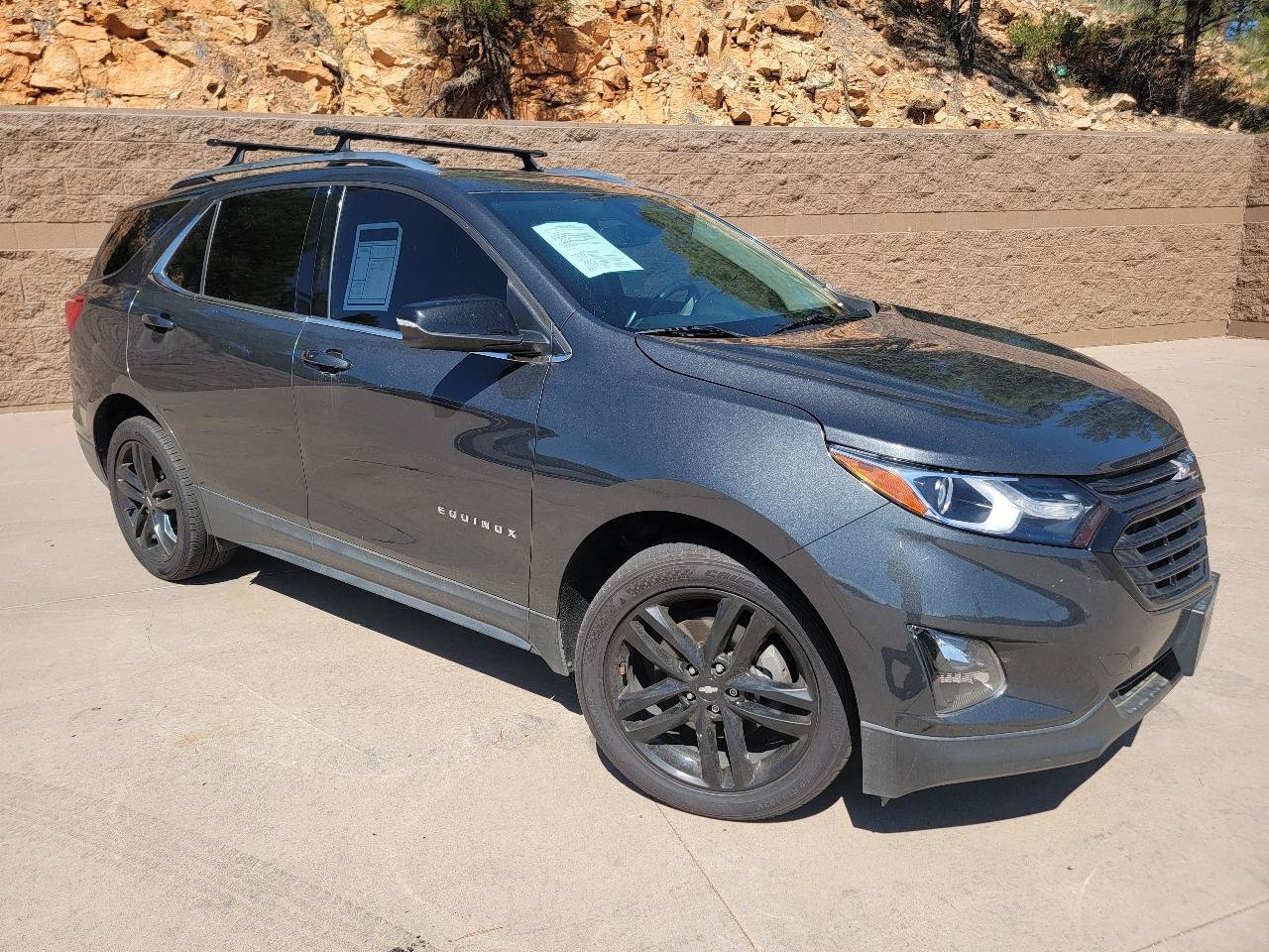 Used 2020 Chevrolet Equinox LS w/ LS Convenience Package FWD image 3