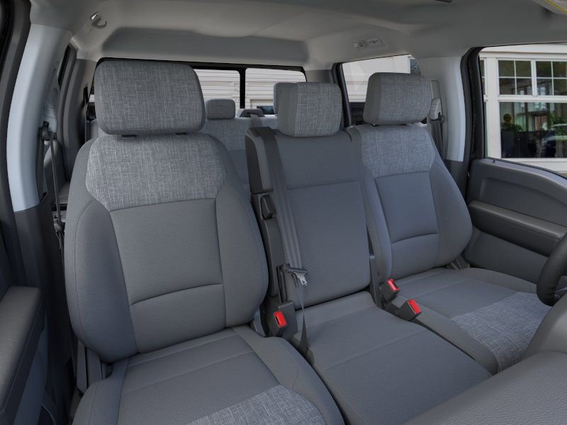 New 2026 Ford F250 XLT w/ FX4 Off-Road Package image 10