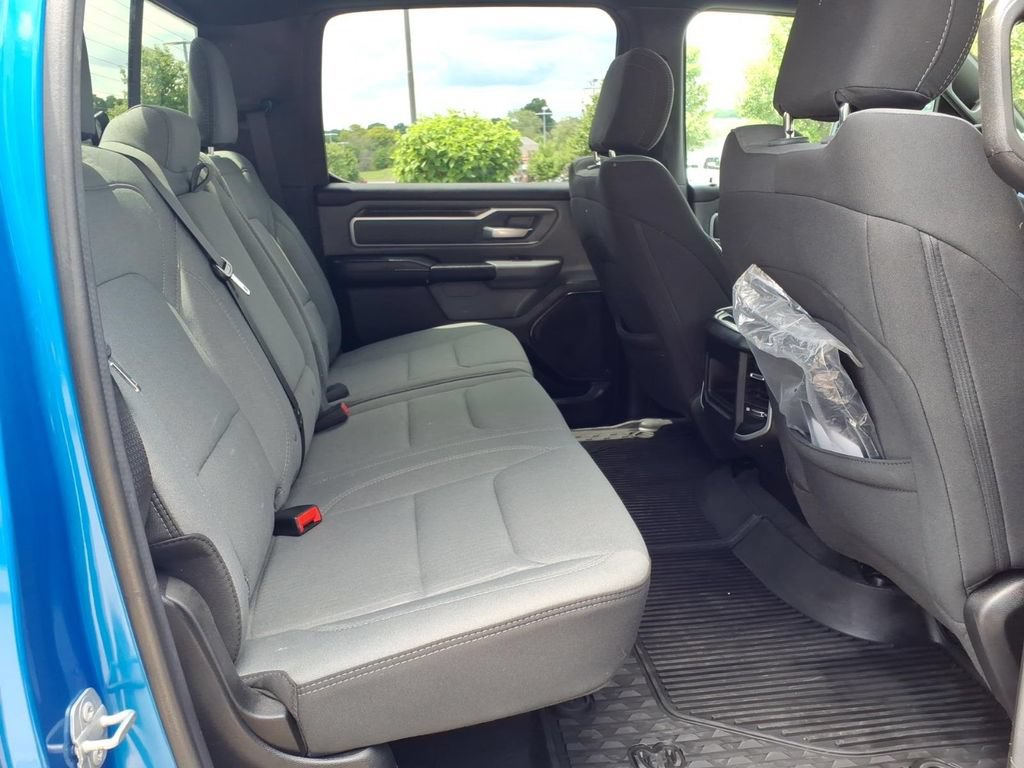 Used 2023 RAM 1500 Big Horn AWD/4WD image 12