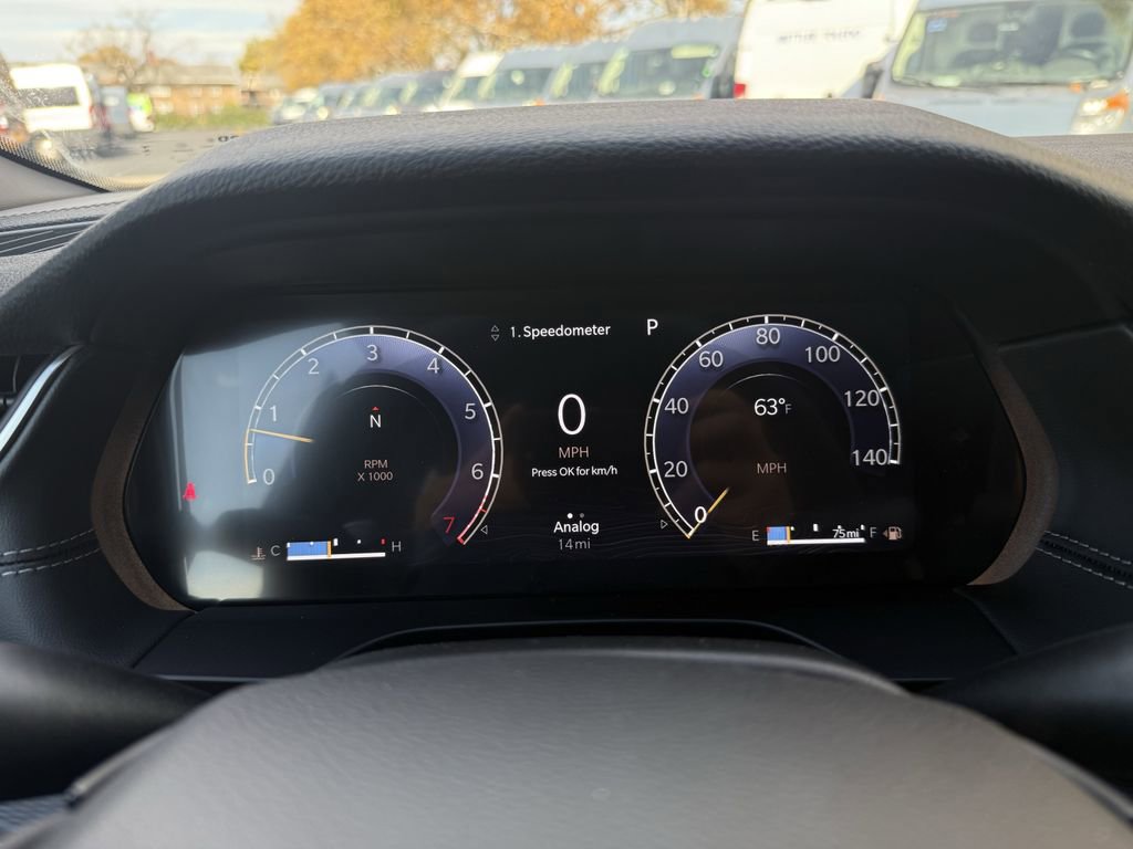 New 2025 Jeep Grand Cherokee L Altitude image 21