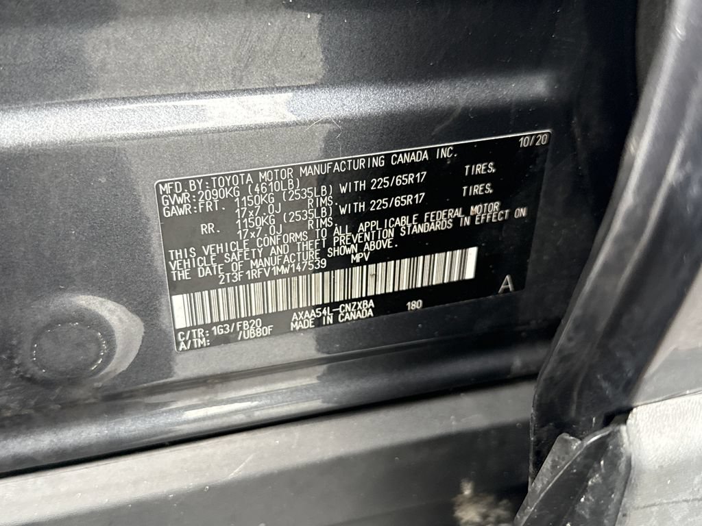 Used 2021 Toyota RAV4 LE AWD/4WD image 20