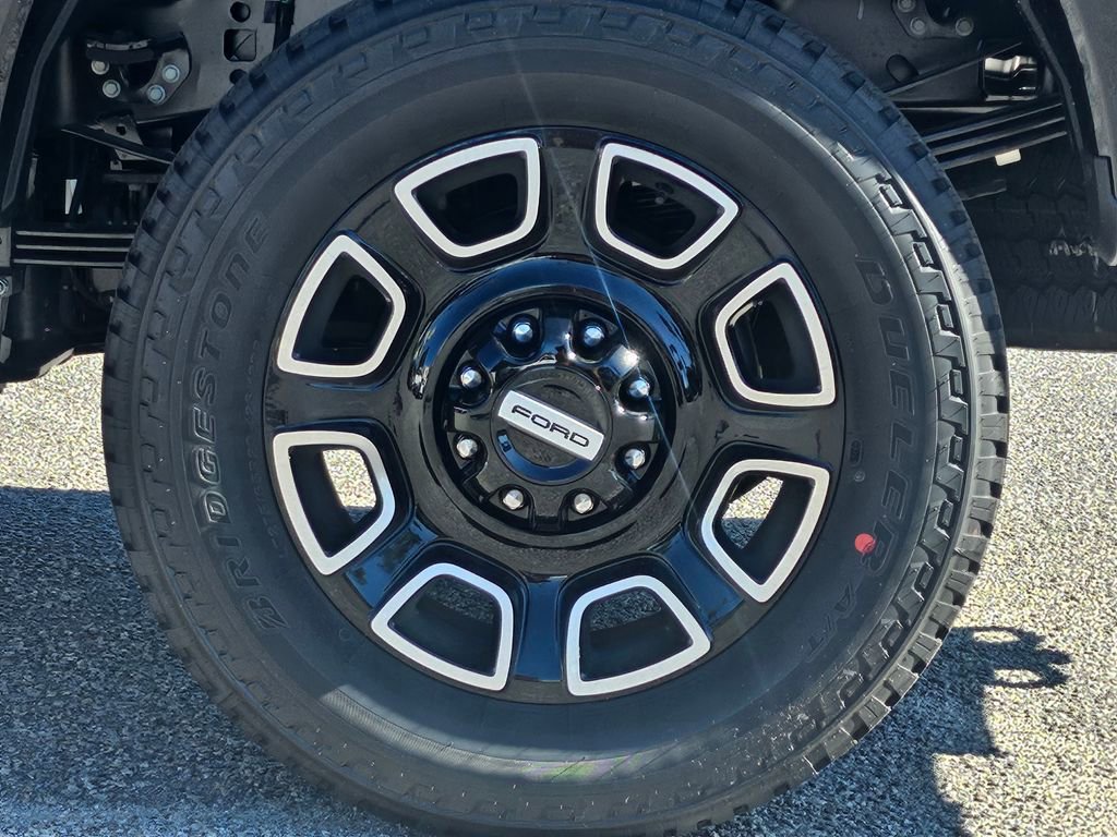 New 2026 Ford F350 Platinum image 29