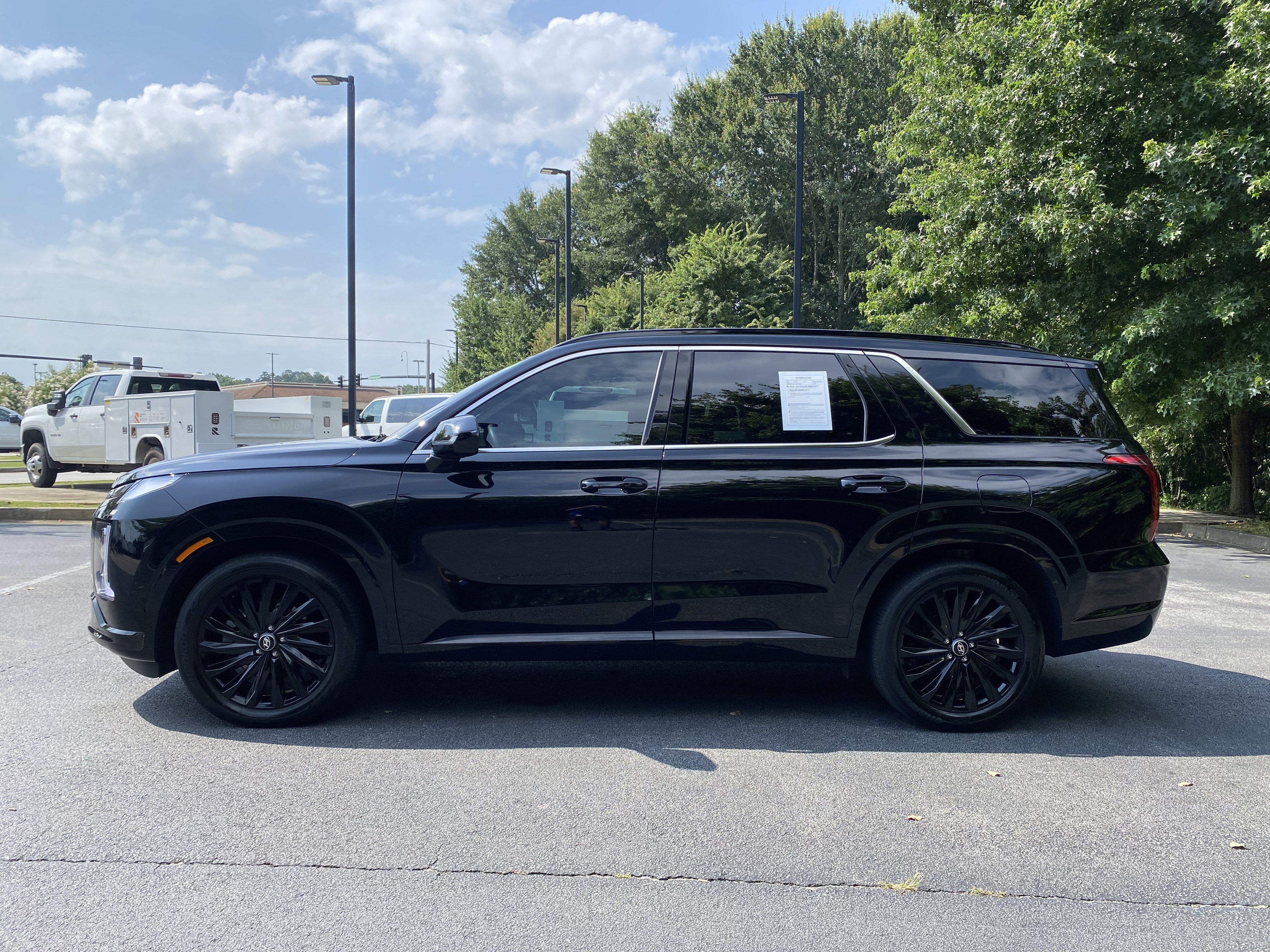 Used 2024 Hyundai Palisade Calligraphy AWD/4WD image 6