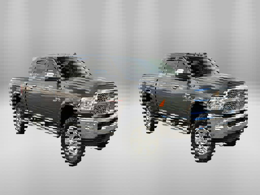 Used 2015 RAM 3500 Laramie image 5