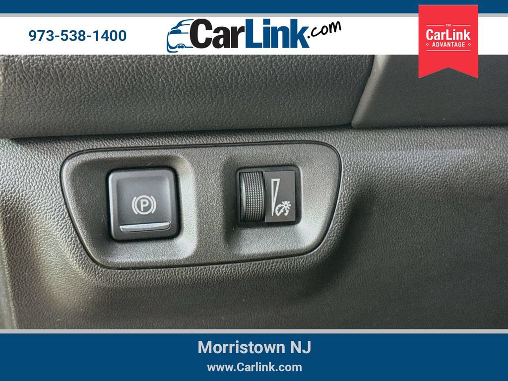 Used 2017 GMC Acadia SLT AWD/4WD image 10