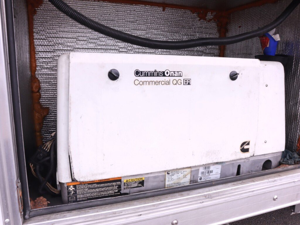 Used 2012 Ford E-450 and Econoline 450 Super Duty w/ PWR Locks & Windows Group RWD image 42