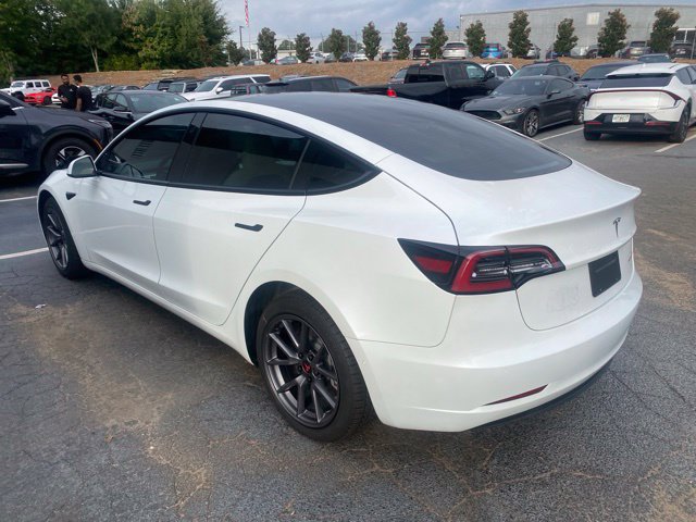 Used 2022 Tesla Model 3 Long Range AWD/4WD image 7