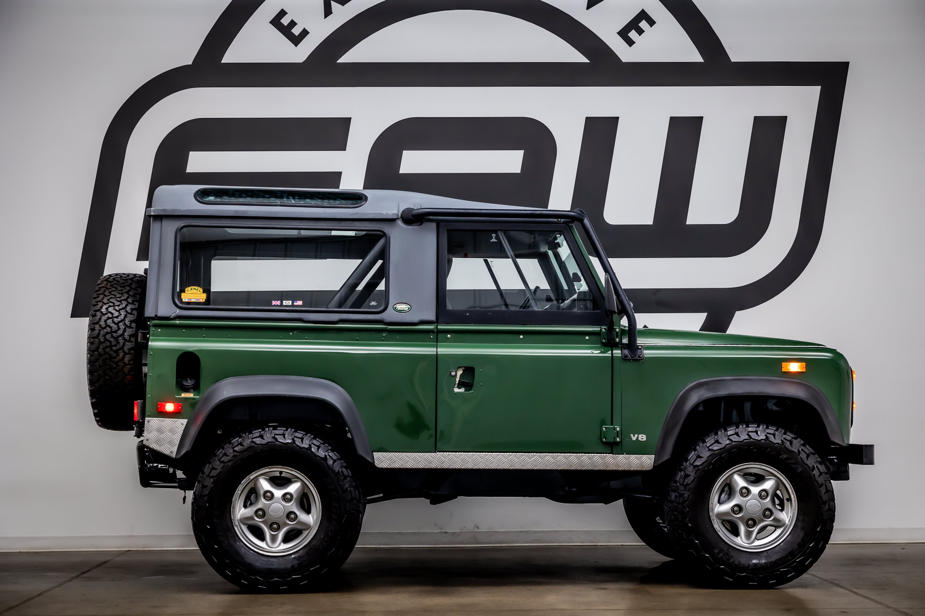Used 1994 Land Rover Defender 90 AWD/4WD image 9