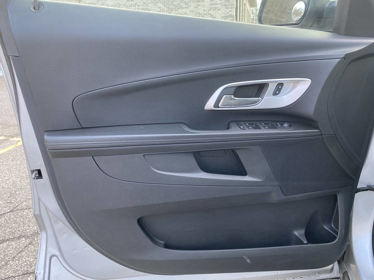 Used 2016 Chevrolet Equinox LS AWD/4WD image 10