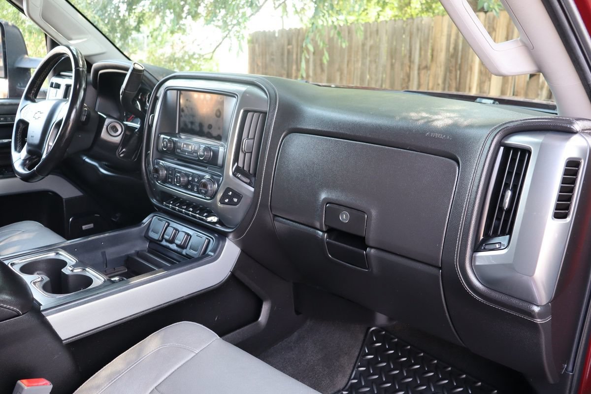 Used 2015 Chevrolet Silverado 2500 LTZ w/ Duramax Plus Package AWD/4WD image 17