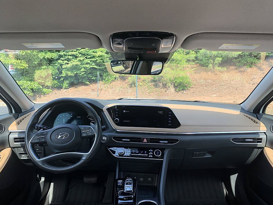 Used 2022 Hyundai Sonata Limited FWD image 18