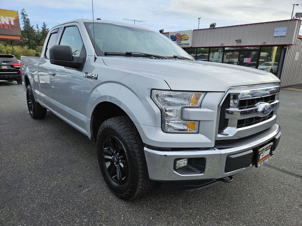 Used 2015 Ford F150 XLT image 3