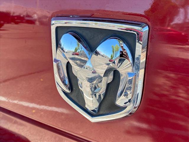 Used 2015 RAM 1500 Express RWD image 28