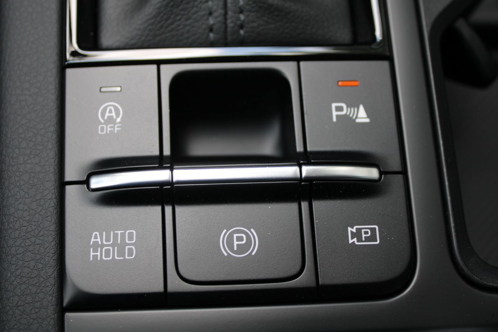 New 2026 Kia K5 LXS FWD image 32