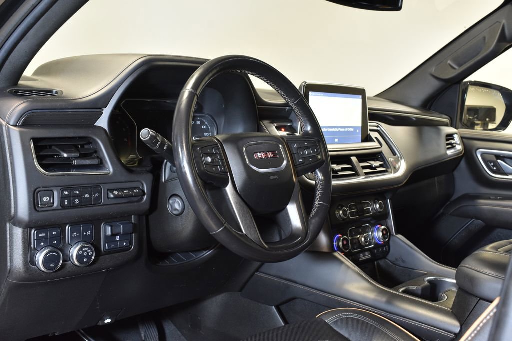 Used 2021 GMC Yukon XL AT4 w/ AT4 Premium Plus Package image 3
