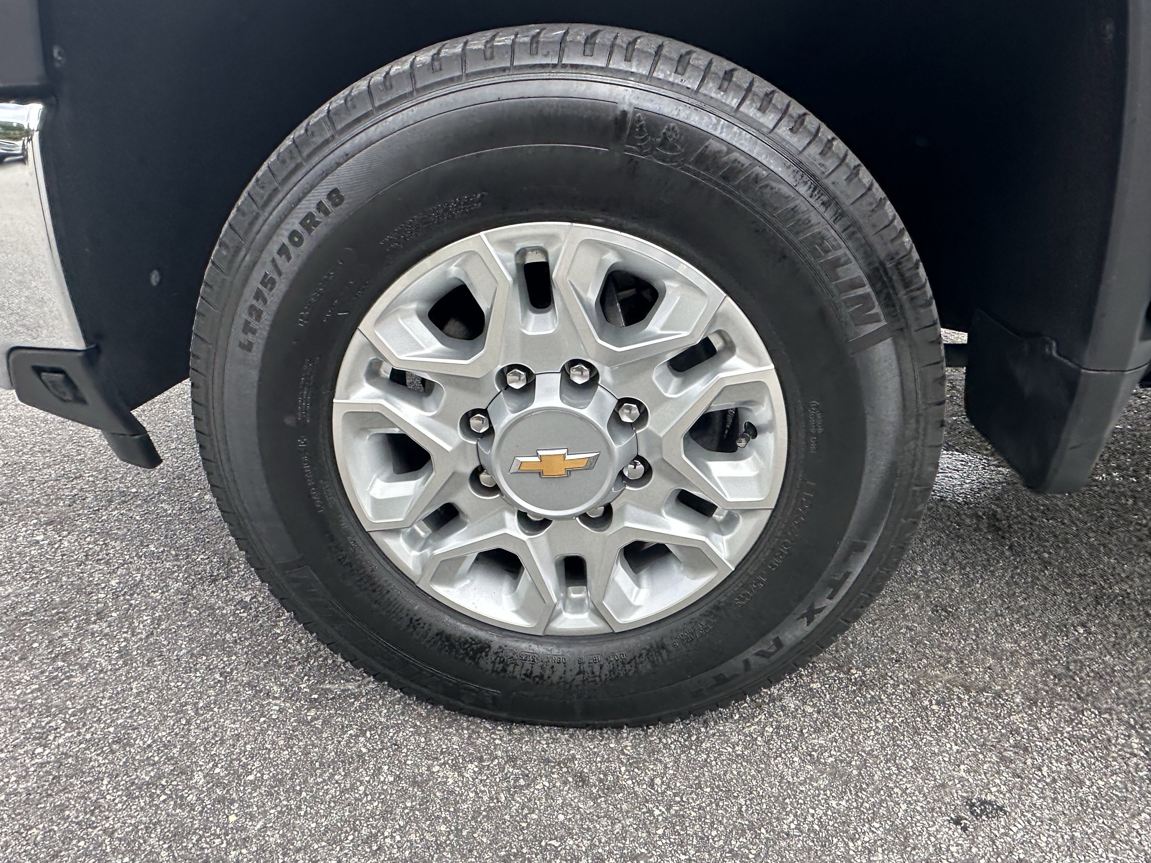 Used 2024 Chevrolet Silverado 2500 LT w/ All Star Edition image 13