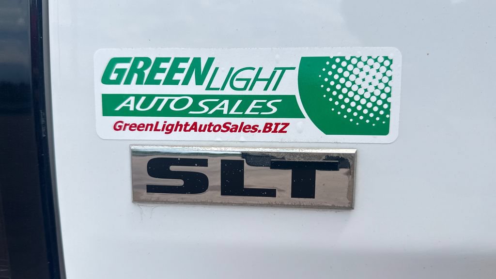 Used 2019 RAM 1500 Classic SLT w/ Luxury Group AWD/4WD image 15