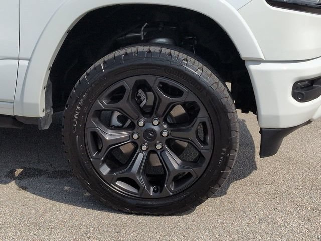 Used 2023 RAM 1500 Limited AWD/4WD image 11