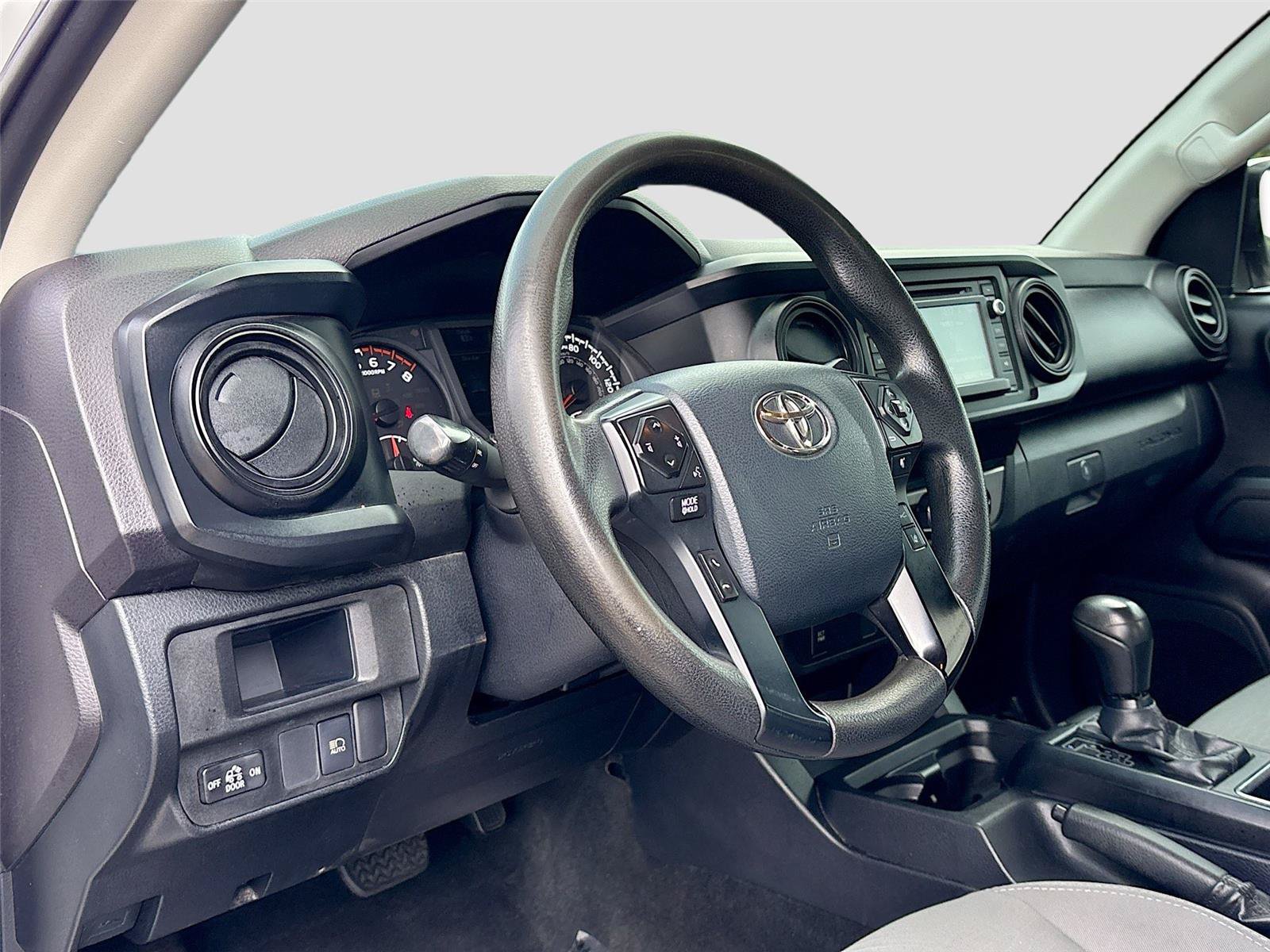 Used 2019 Toyota Tacoma SR w/ SR Convenience Package RWD image 9