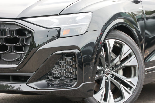 New 2026 Audi Q8 Prestige AWD/4WD image 15