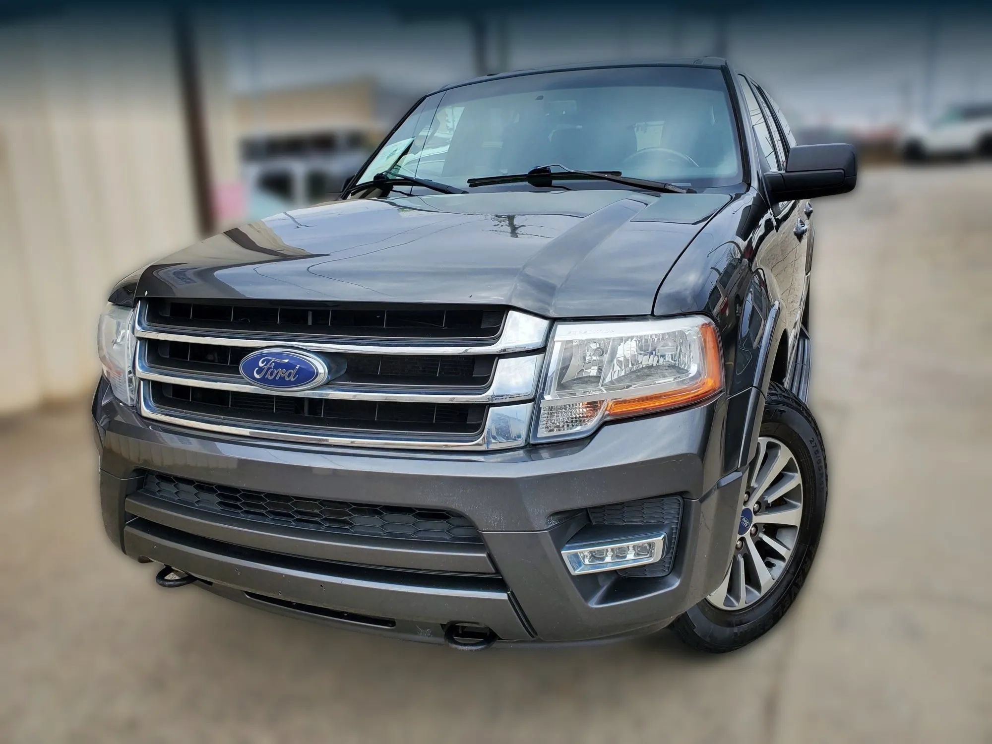 Used 2017 Ford Expedition EL XLT AWD/4WD image 2