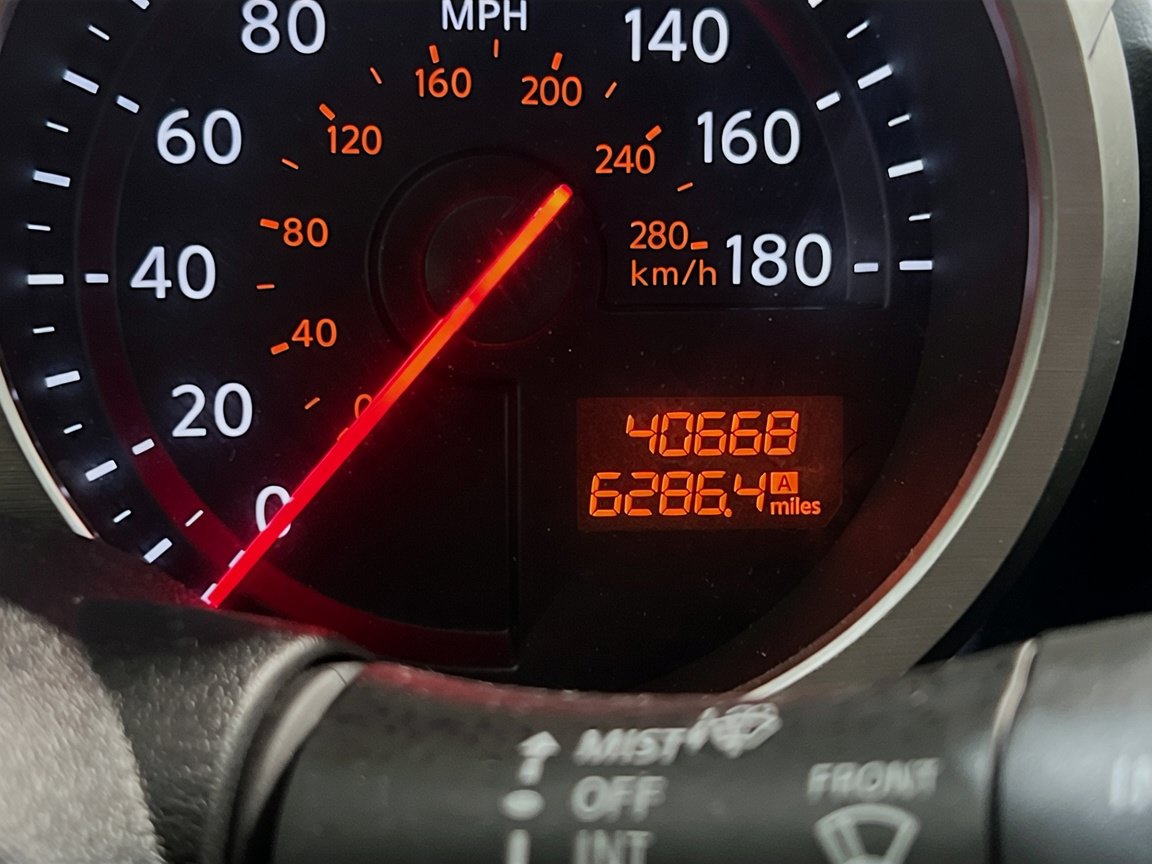 Used 2020 Nissan 370Z Coupe RWD image 8