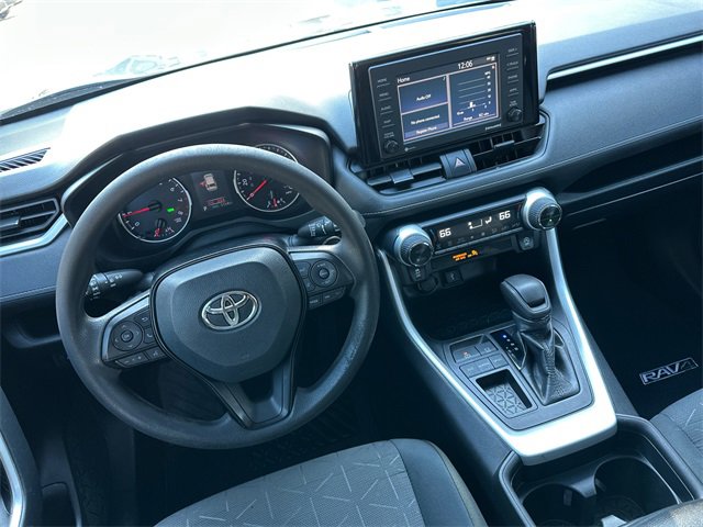 Used 2021 Toyota RAV4 XLE image 28