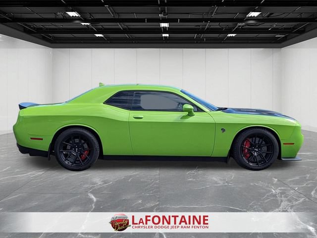 Used 2015 Dodge Challenger SRT Hellcat RWD image 6