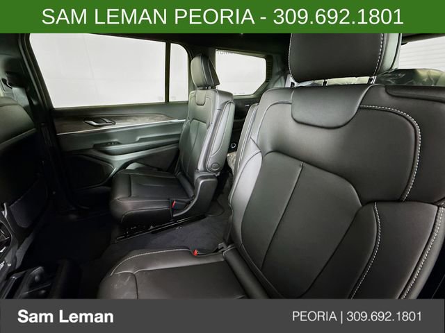 New 2025 Jeep Grand Cherokee L Limited w/ Black Appearance Package image 24