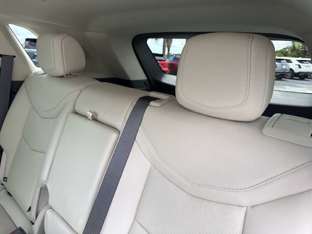 New 2026 Cadillac XT5 Premium Luxury w/ LPO, ONYX Package FWD image 14