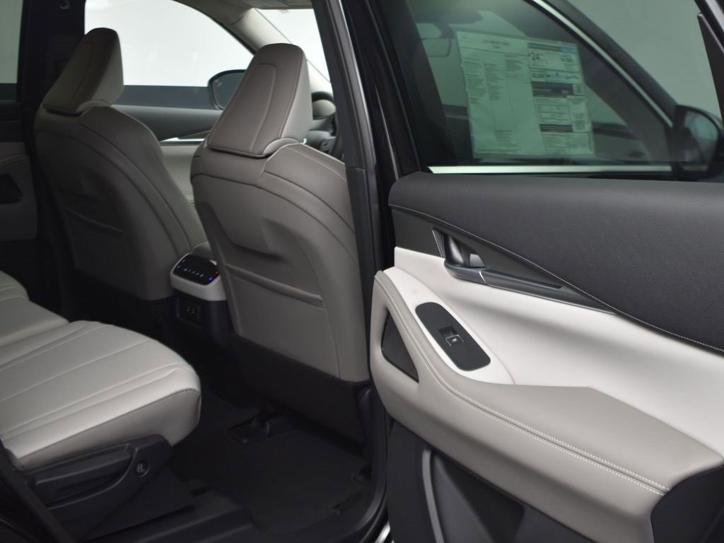 New 2026 INFINITI QX60 Pure w/ Cargo Package image 17