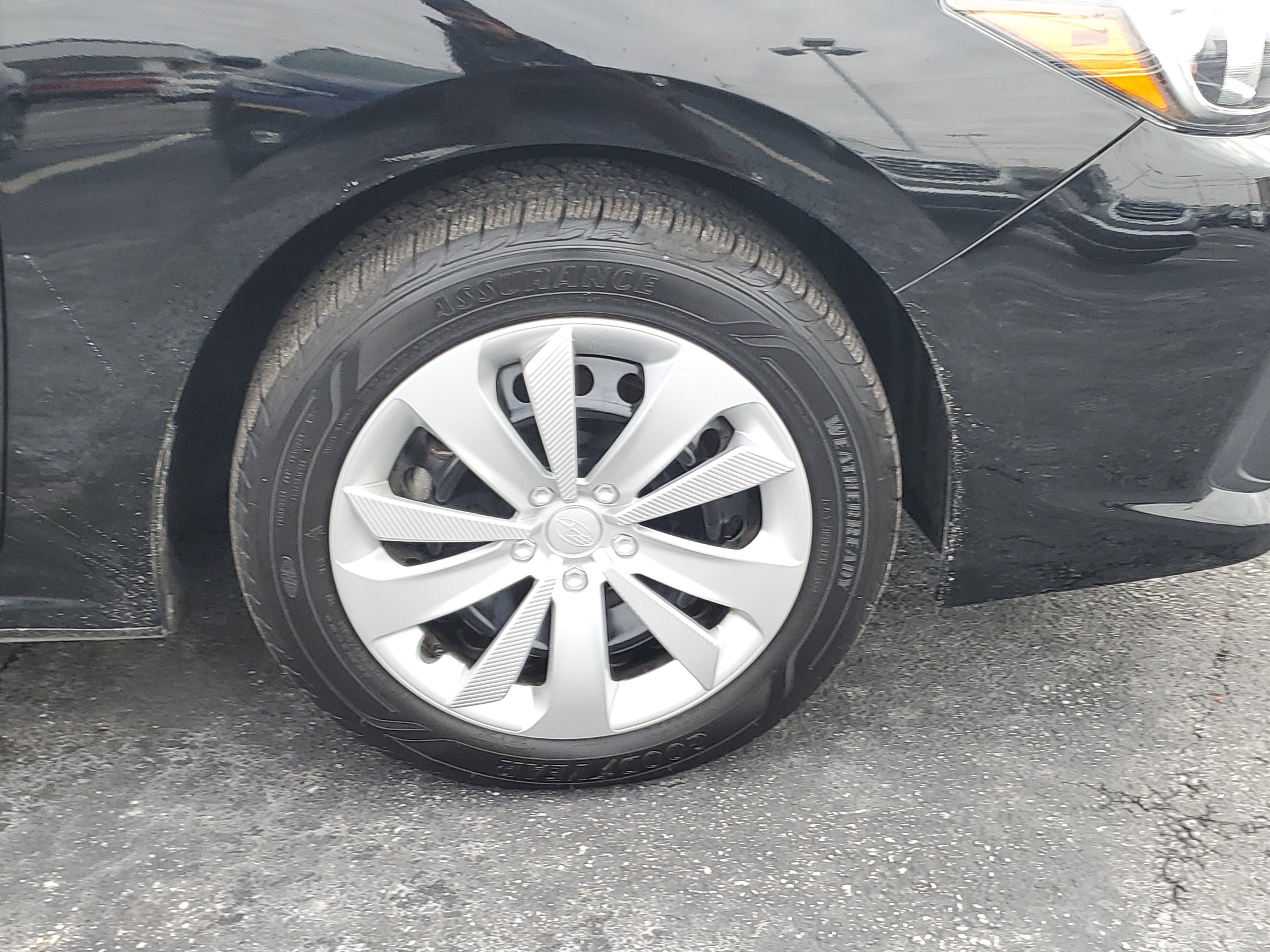 Certified 2022 Subaru Impreza 2.0i image 5