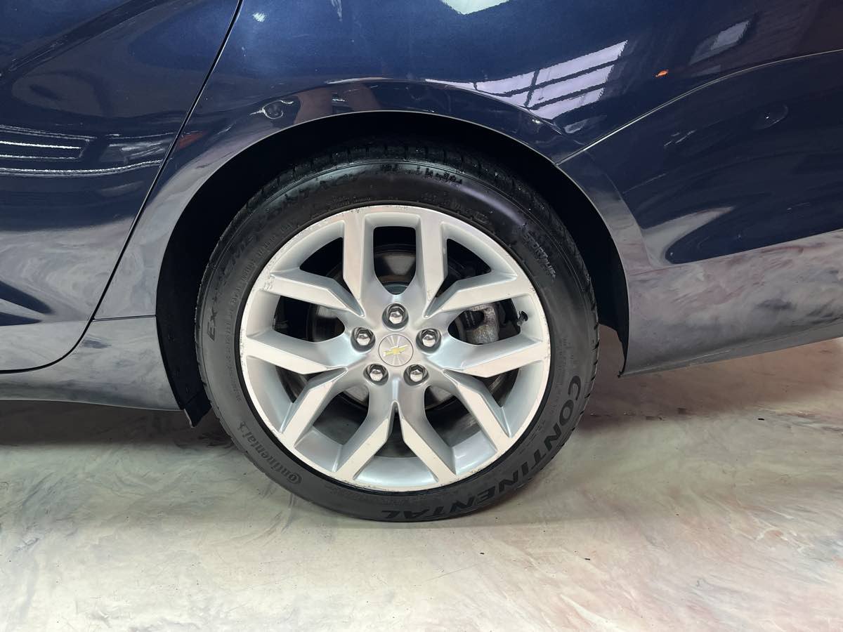 Used 2017 Chevrolet Impala Premier FWD image 27
