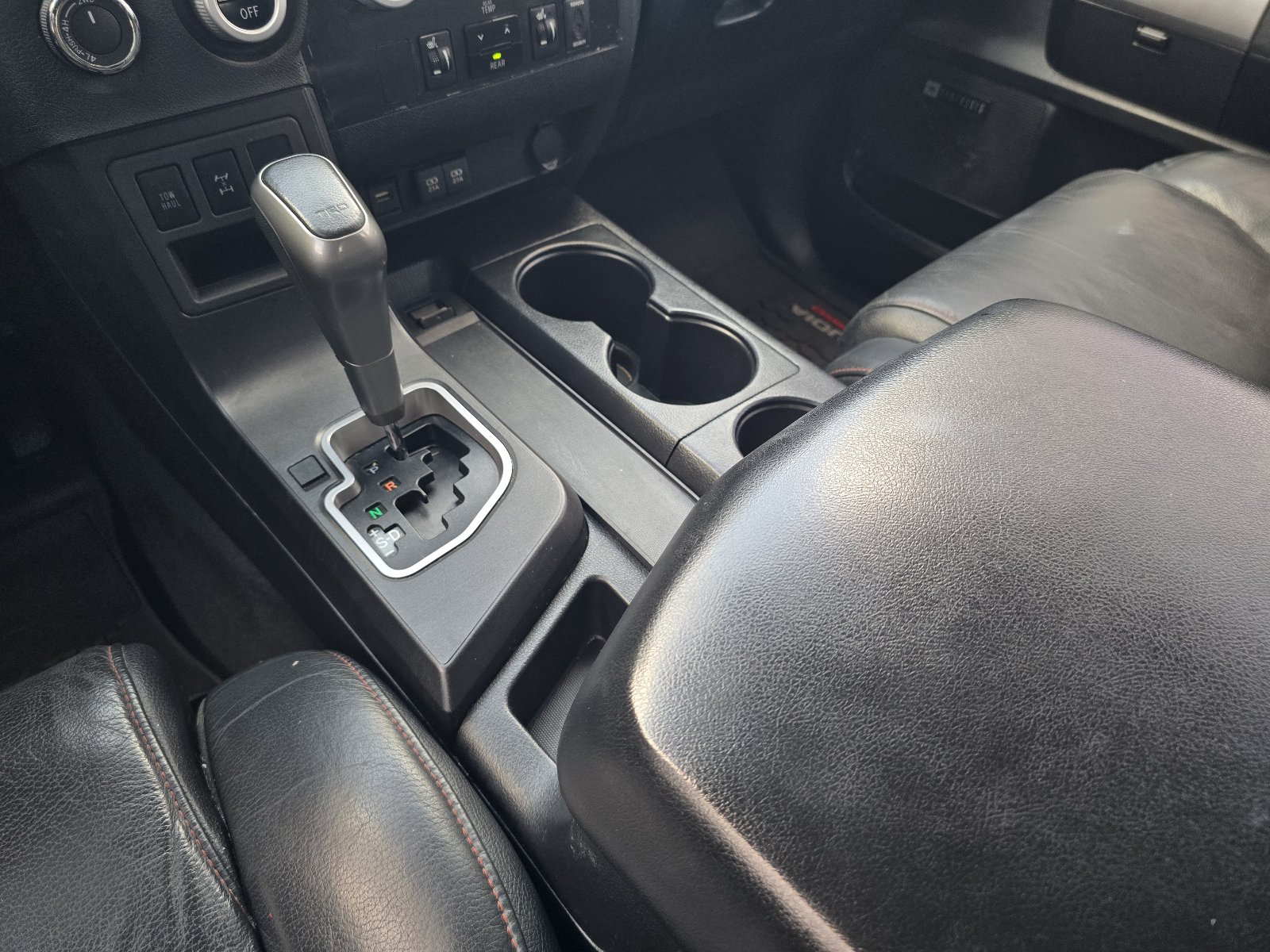 Used 2020 Toyota Sequoia TRD Pro AWD/4WD image 18