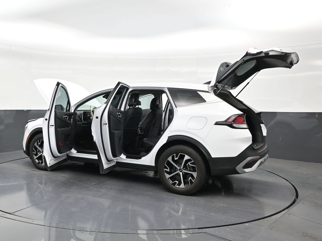 Used 2024 Kia Sportage EX FWD image 30