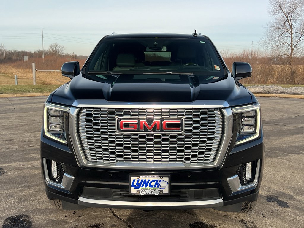 Used 2023 GMC Yukon XL Denali image 8