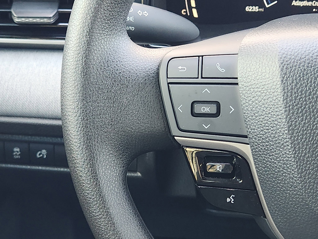 Used 2026 Toyota Camry LE w/ Convenience Package image 26