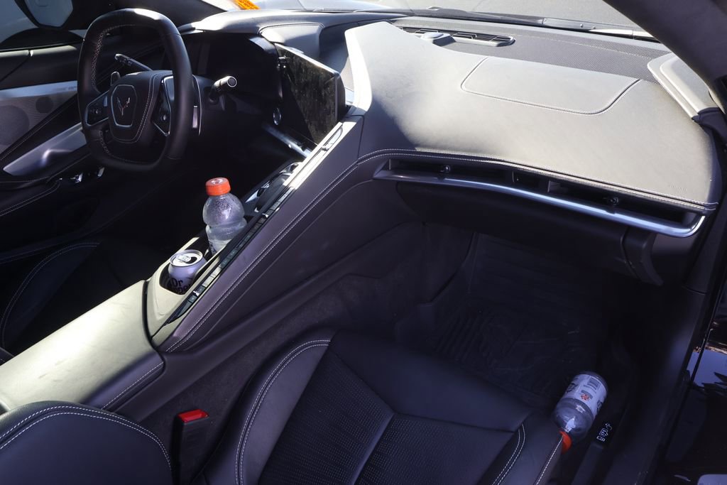 Used 2022 Chevrolet Corvette Stingray Premium Cpe w/ Z51 Performance Package image 35