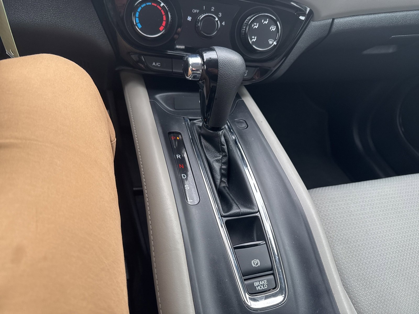 Used 2021 Honda HR-V LX image 20