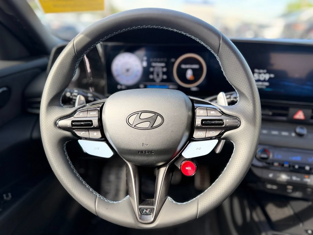 Used 2025 Hyundai Elantra N FWD image 12