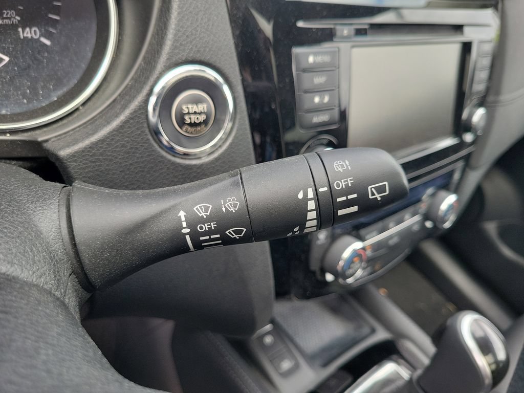 Used 2019 Nissan Rogue SL w/ Premium Package AWD/4WD image 19