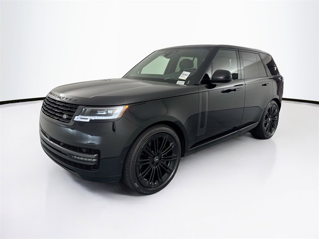 New 2025 Land Rover Range Rover SE