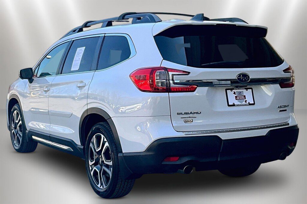 Certified 2023 Subaru Ascent Limited w/ Technology Package image 4
