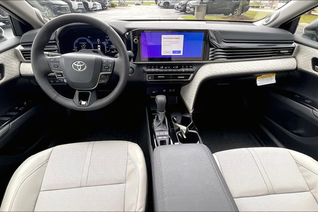 Used 2025 Toyota Camry XLE w/ Premium Plus Package FWD image 15
